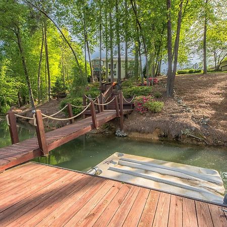 Lakeside Landing By Avantstay Private Dock Mooresville Buitenkant foto